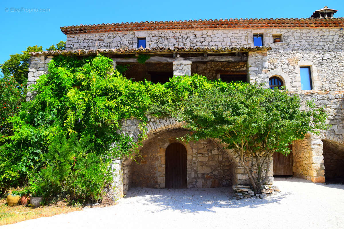 Maison à GOUDARGUES
