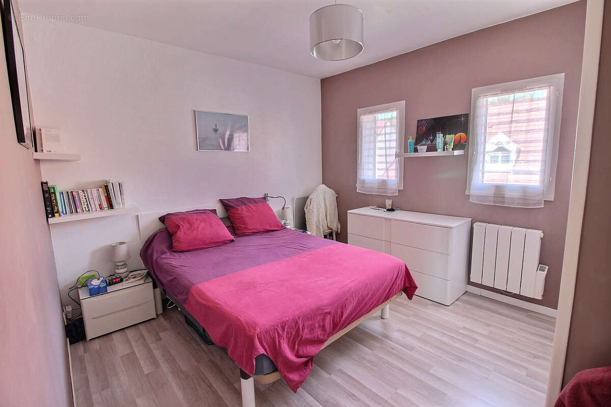 Maison à MONTIGNY-LE-BRETONNEUX