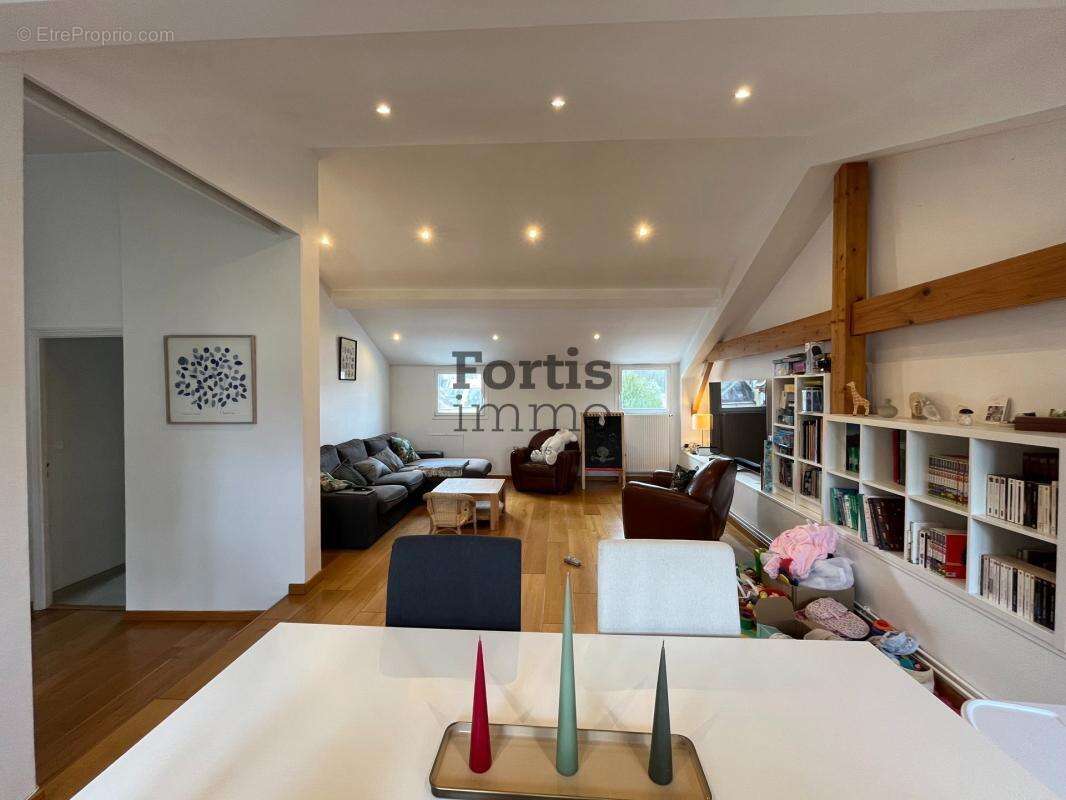 Appartement à VERSAILLES