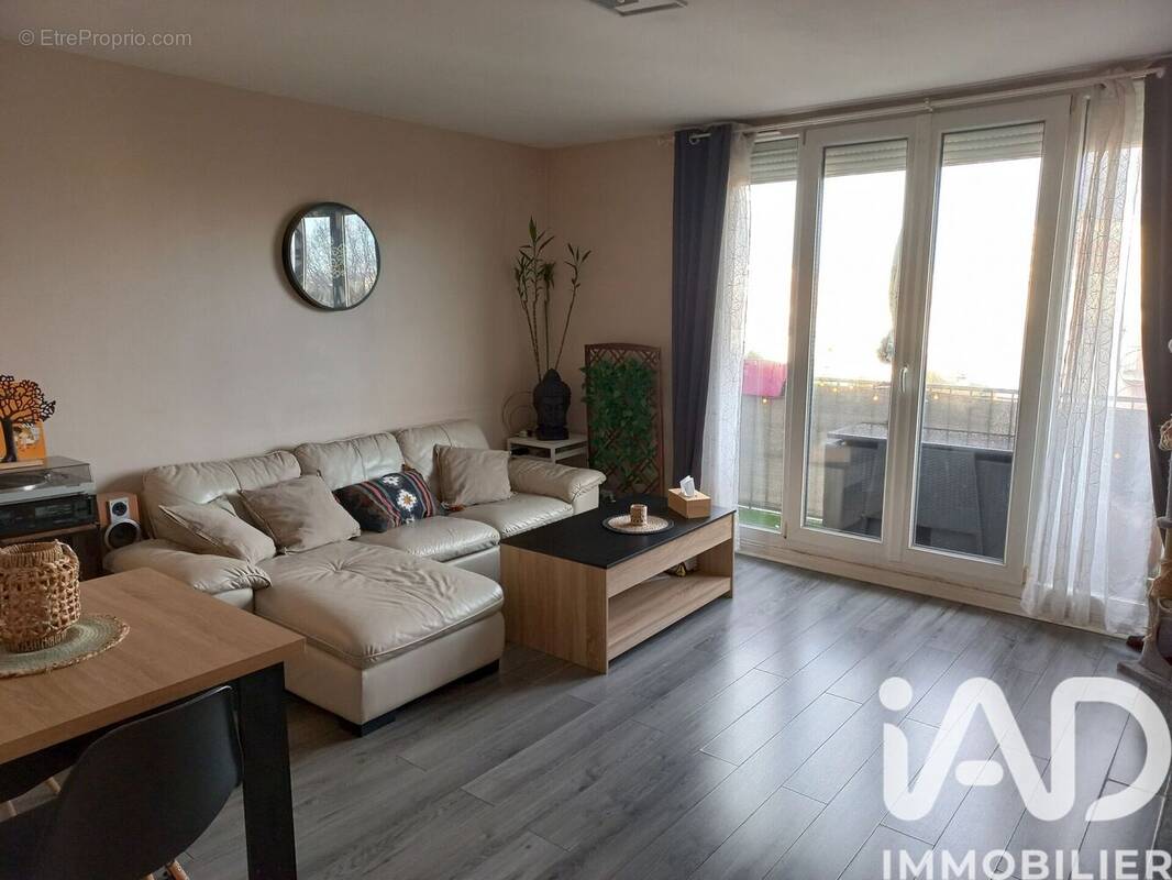 Photo 1 - Appartement à CHAMPIGNY-SUR-MARNE