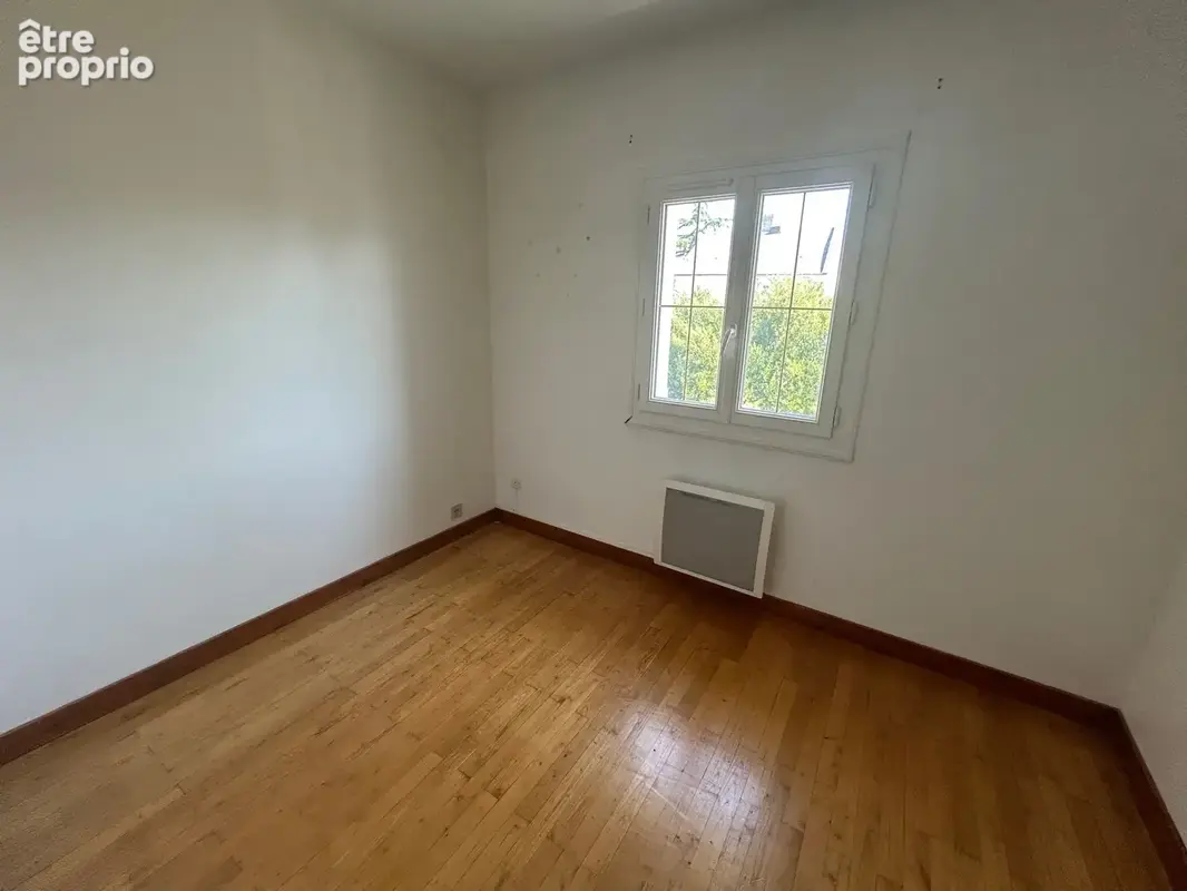 À vendre   maison familiale de 160 m2 avec sous-sol total et dépendances - photo 7