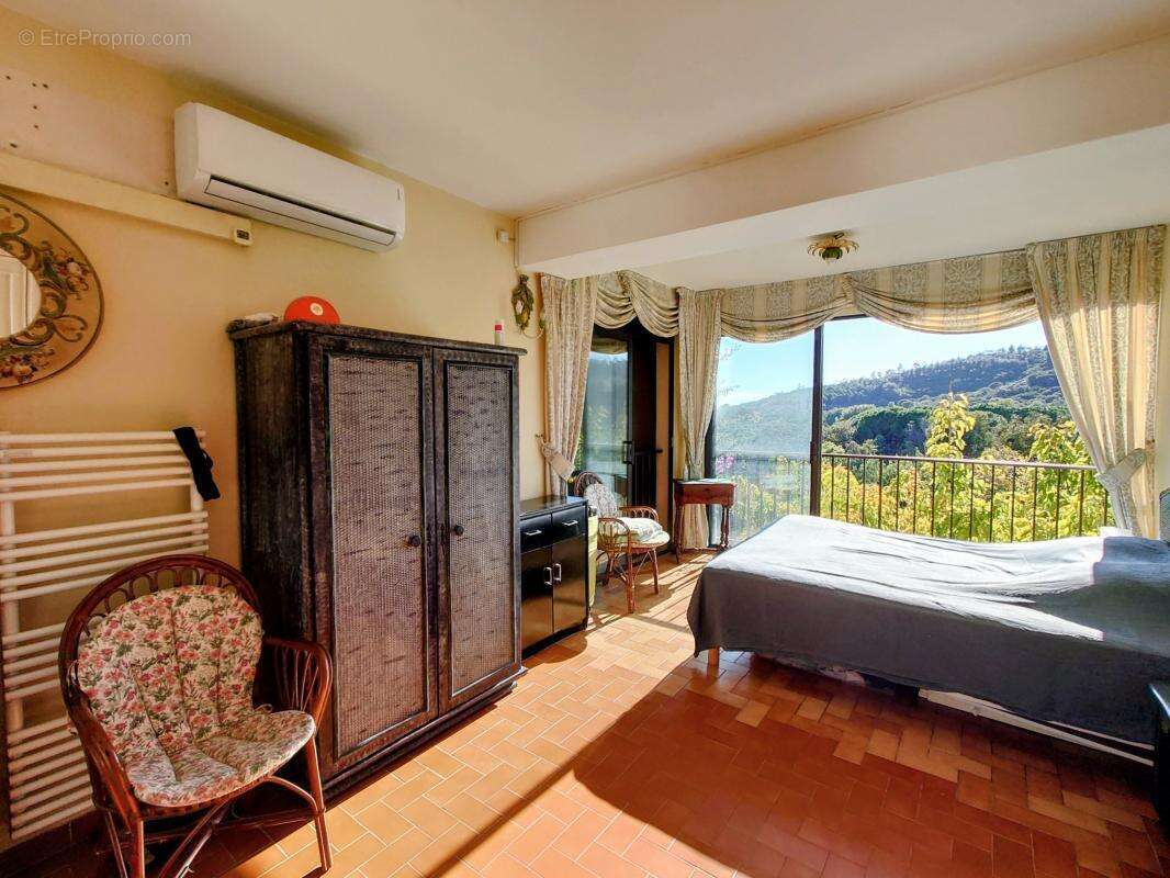 Maison à LE LAVANDOU