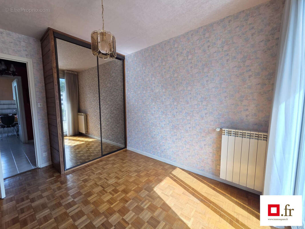 Appartement 63 m² à Saint-Egreve  - photo 7