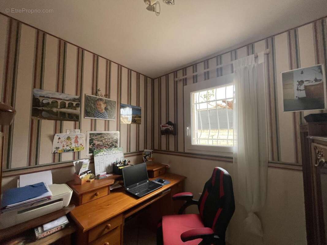 Maison à SAINT-FELIX-DE-LODEZ