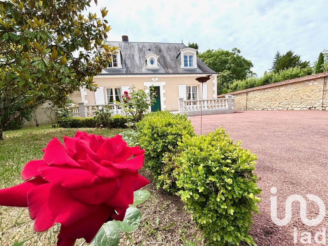 Photo 1 - Maison à SAINT-GAULTIER