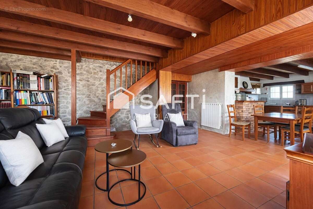 Maison 160 m² à Montignac  - photo 5