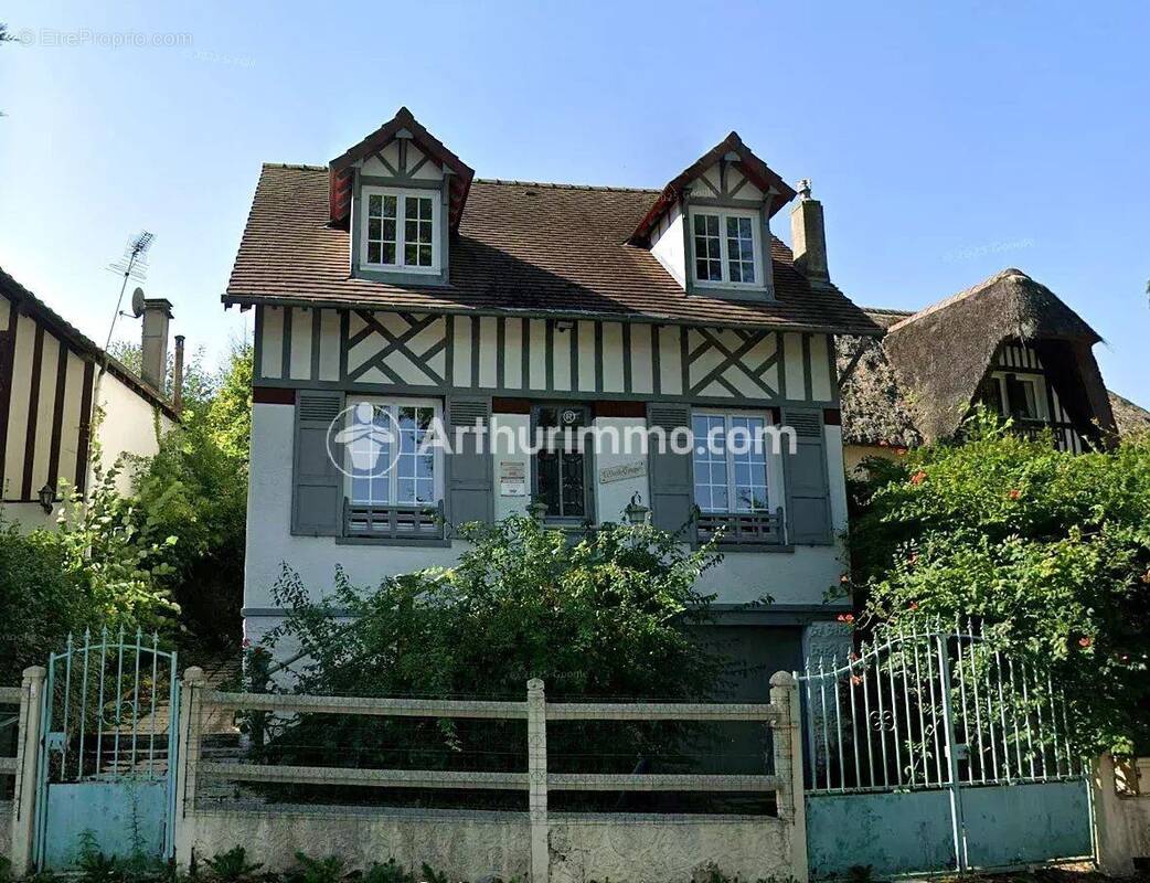 Maison à SAINT-ARNOULT