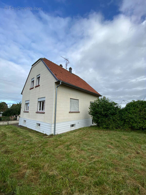 Maison à DIEMERINGEN