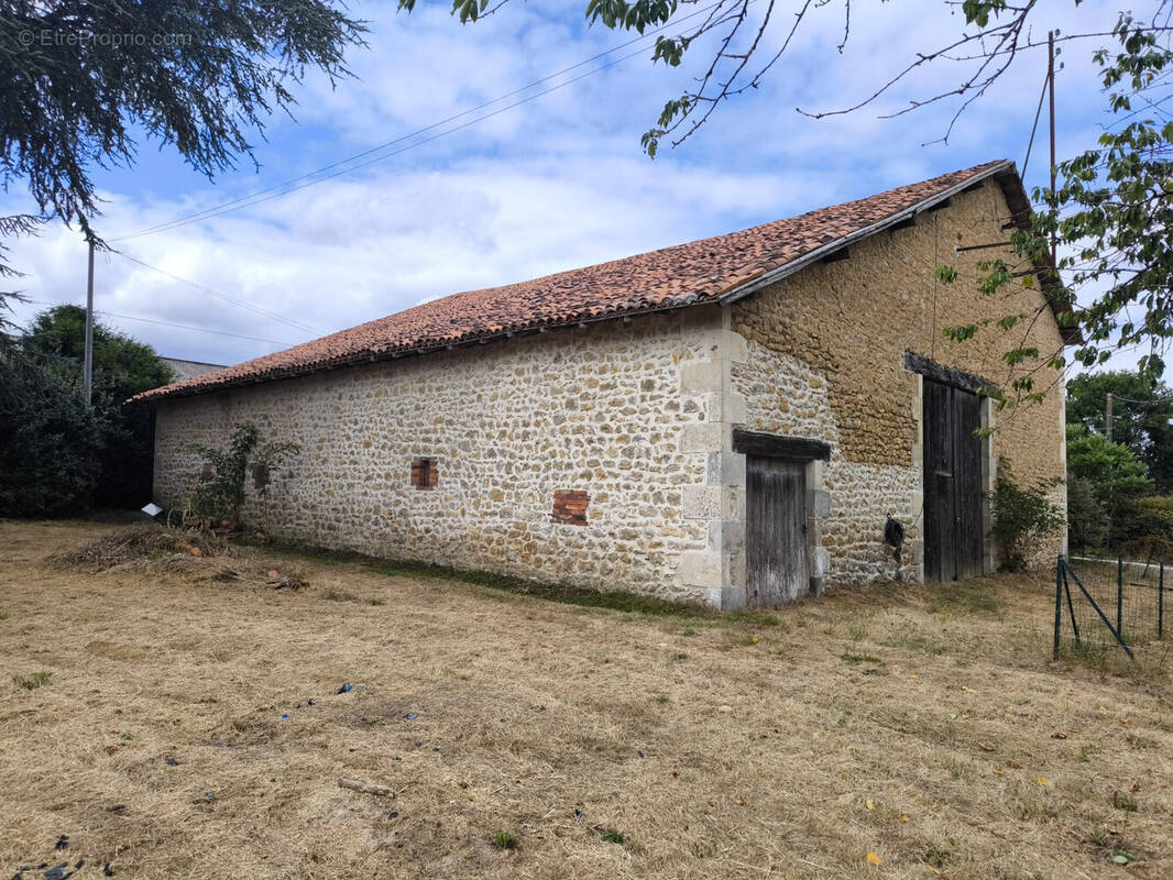 Maison à ALLOUE