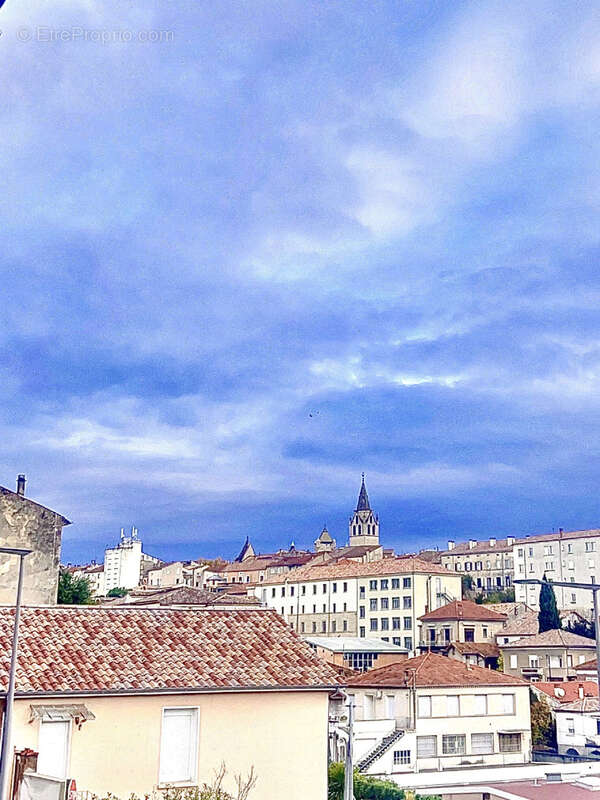 Appartement à AUBENAS