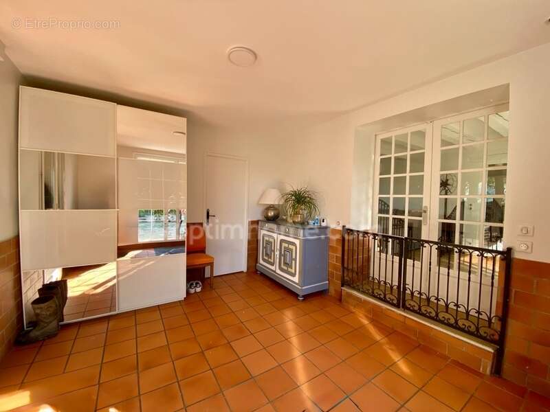 Maison à SAINT-JUST-EN-BRIE