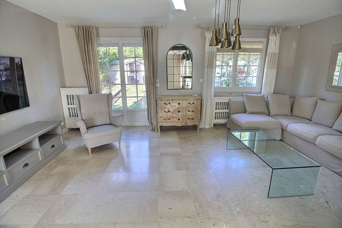 Maison à VERNOUILLET