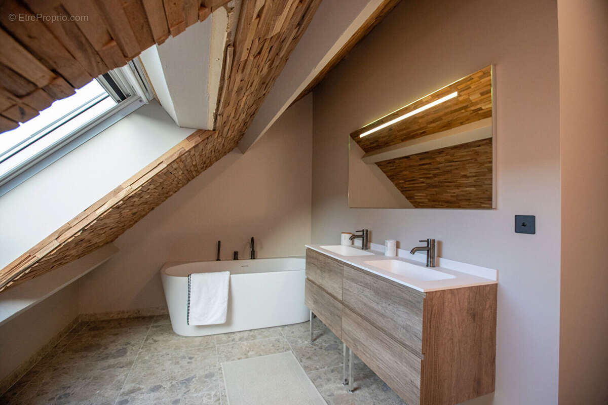 Maison à CORRENCON-EN-VERCORS
