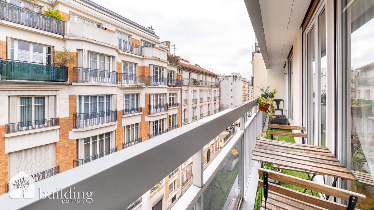 Appartement à COURBEVOIE