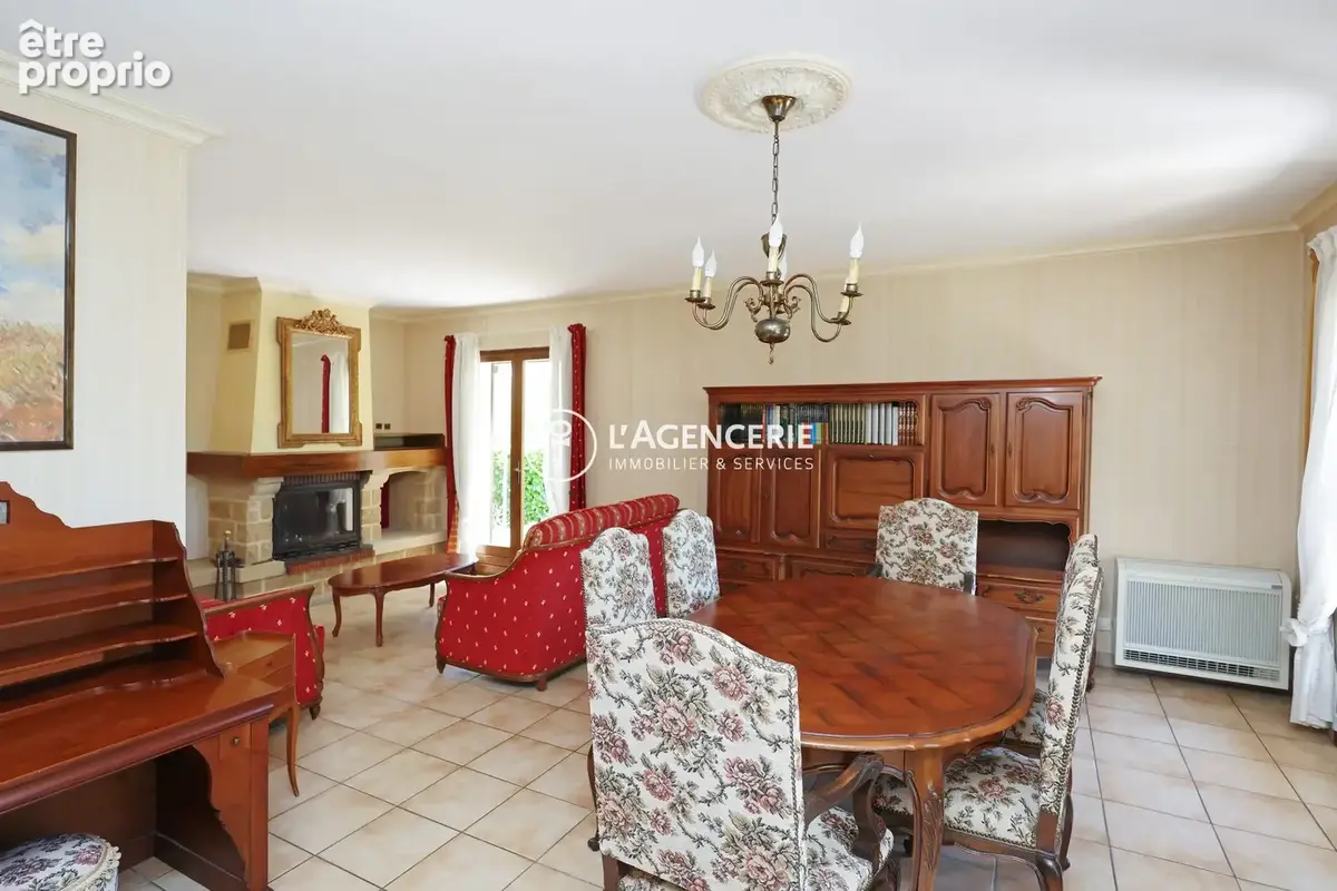 Maison 3 pièces 95 m² à vendre à Castelnau-De-Levis (81150) - photo 4