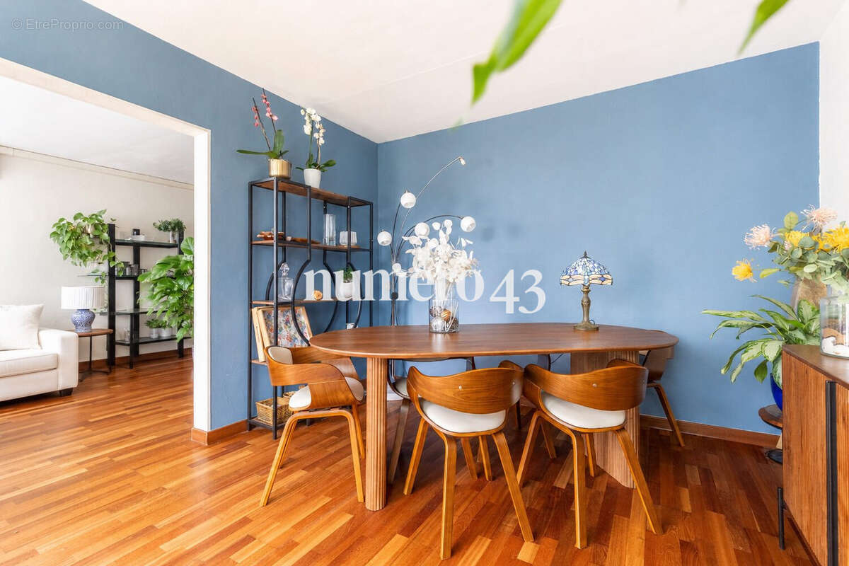 Appartement à CARBON-BLANC