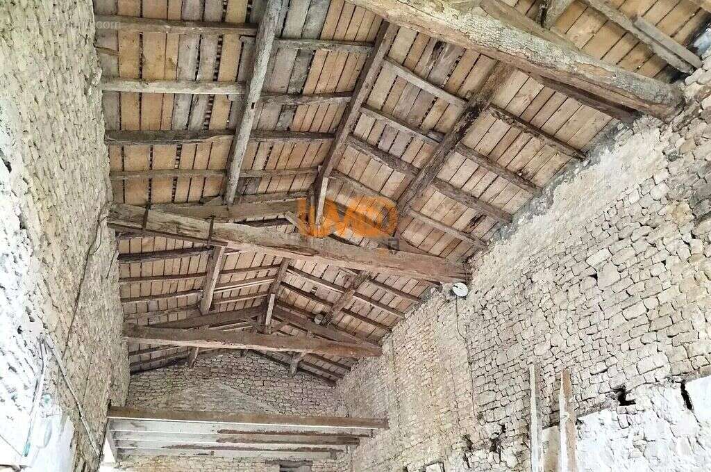 Maison à SAINTE-MEME