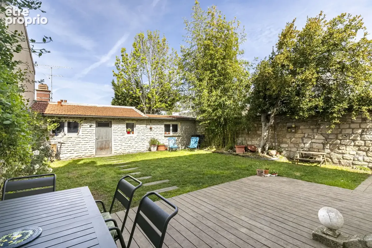 Maison - Saint-Germain-en-Laye - 140 m2 - 6 pièces - photo 14