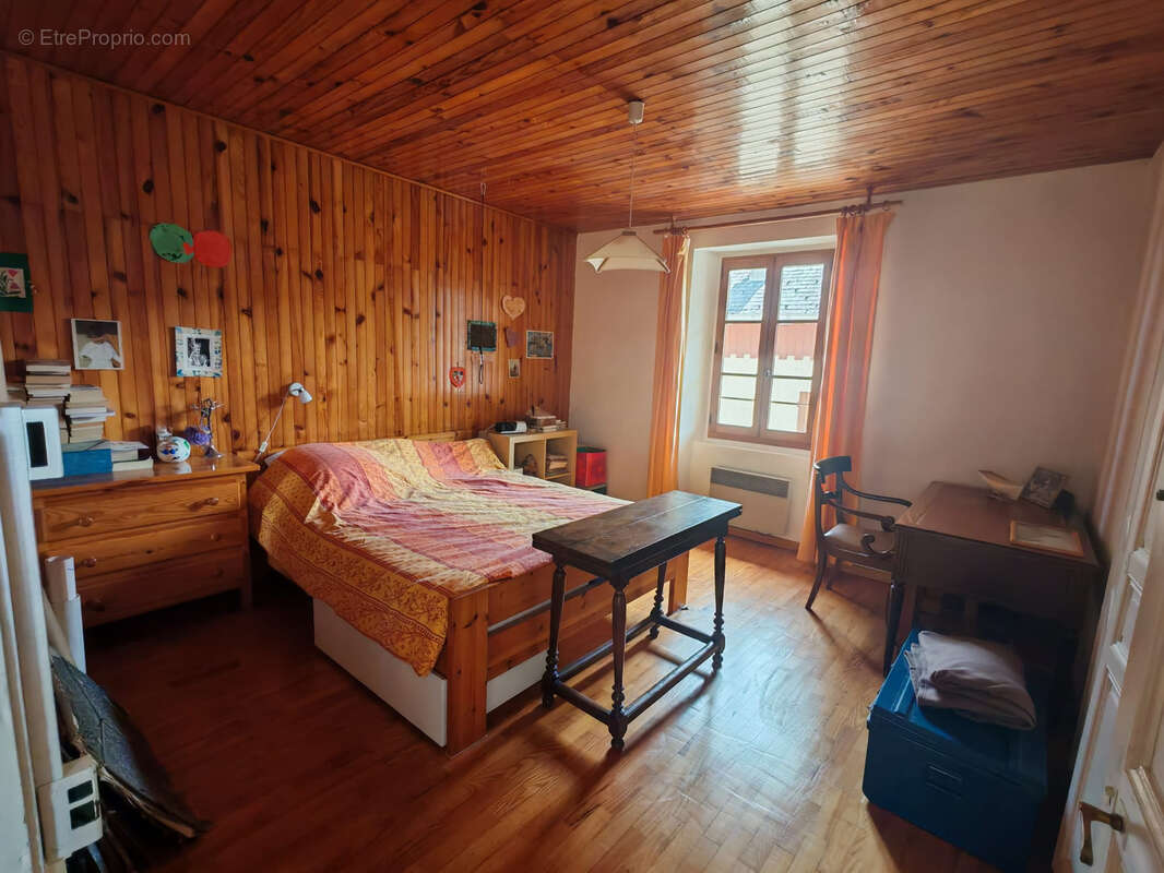 Maison à CHAMOUSSET