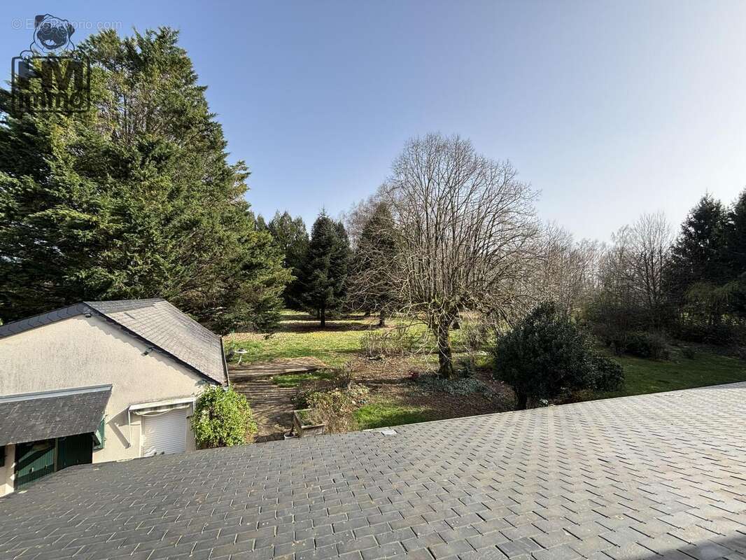 n°1 - Maison à ANGOISSE