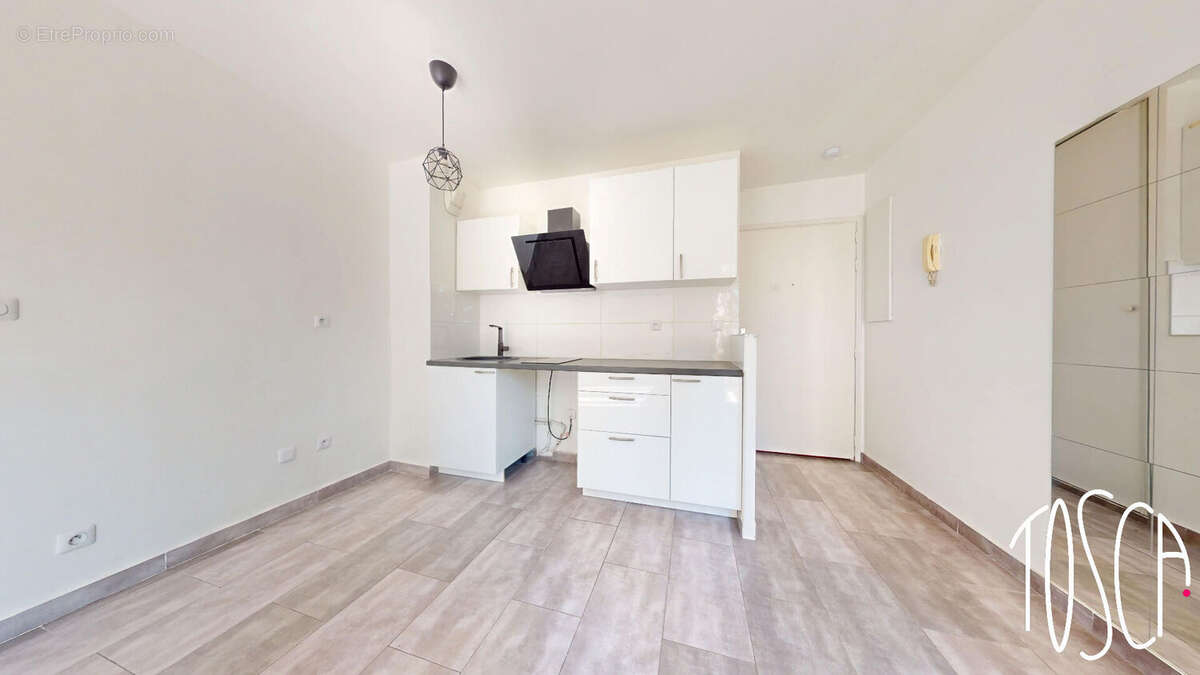 Appartement à THIAIS