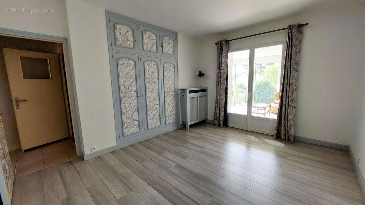Maison à VOUZON