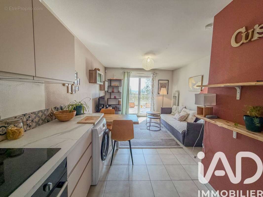 Photo 6 - Appartement à ROQUEBRUNE-SUR-ARGENS
