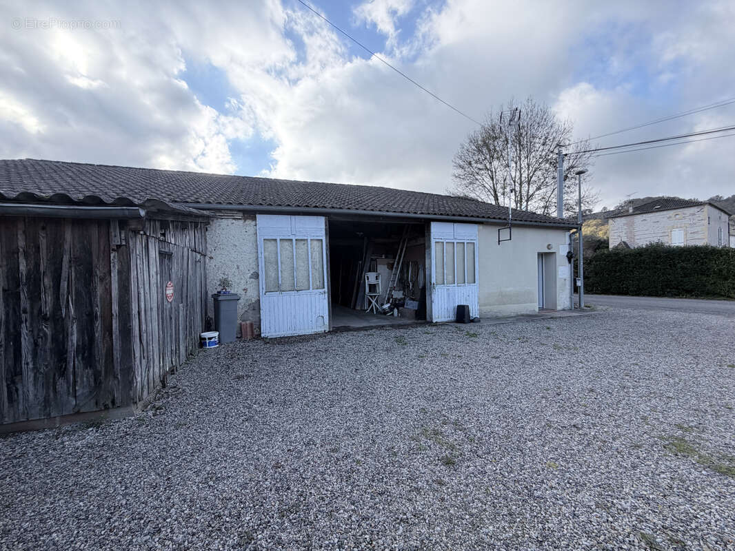 Maison à CASTELMORON-SUR-LOT