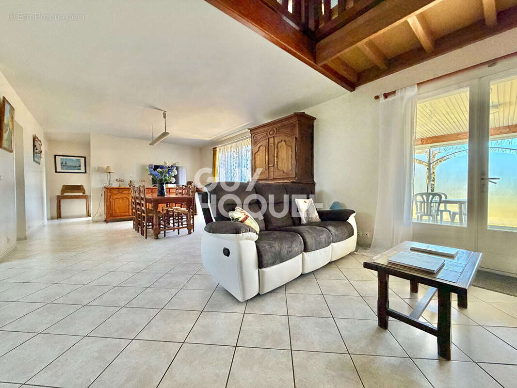 Maison à GUJAN-MESTRAS