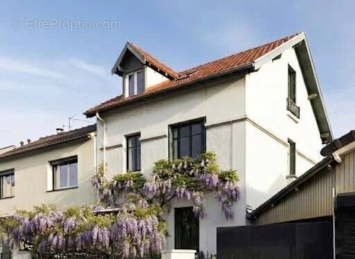 Maison à BOIS-COLOMBES