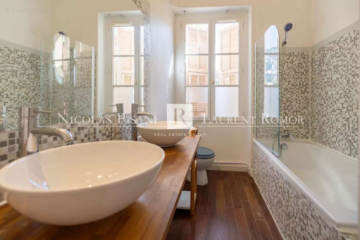 Appartement à VILLEFRANCHE-SUR-MER