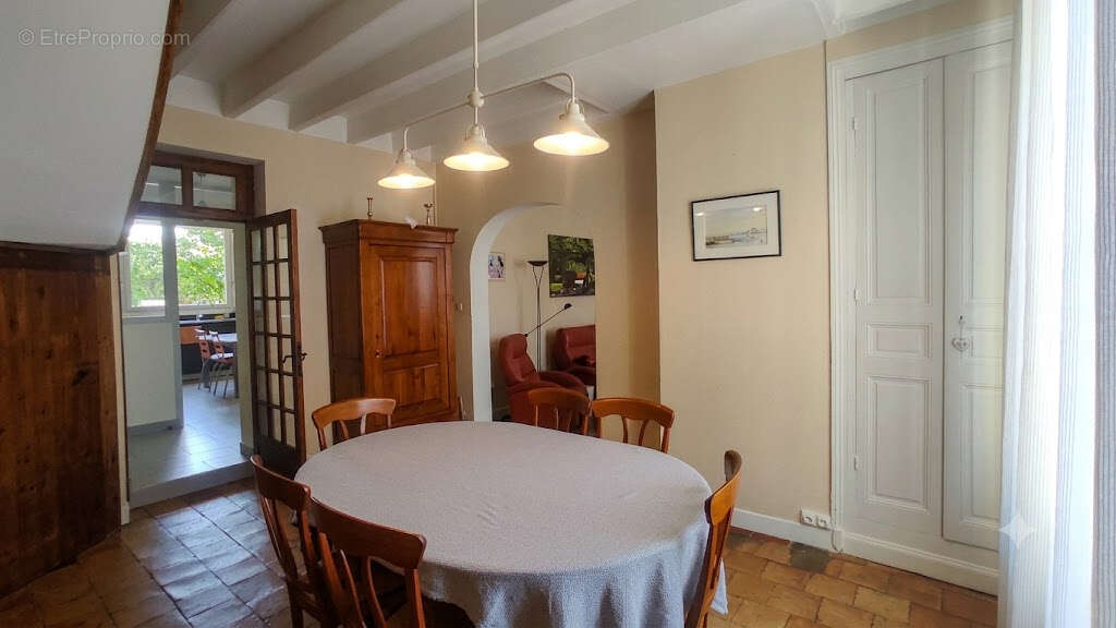 Maison à CHATELLERAULT