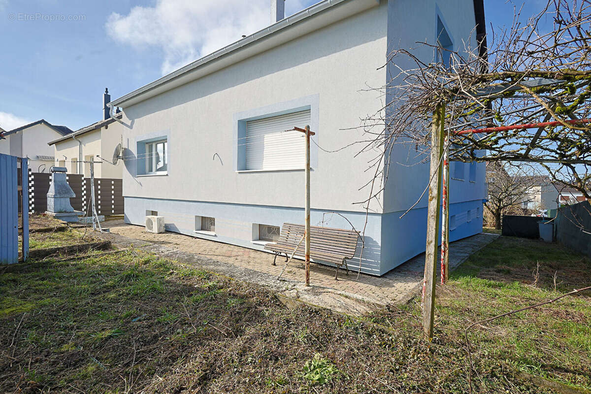 Maison à SEINGBOUSE
