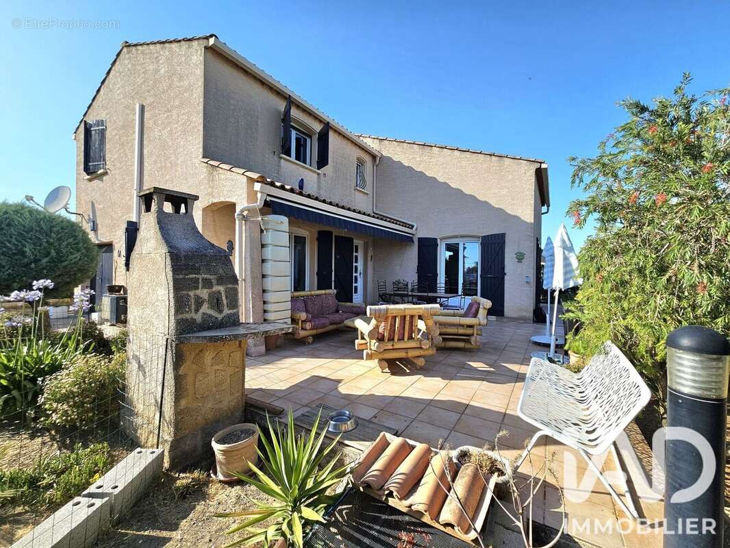Photo 2 - Maison à AUTIGNAC