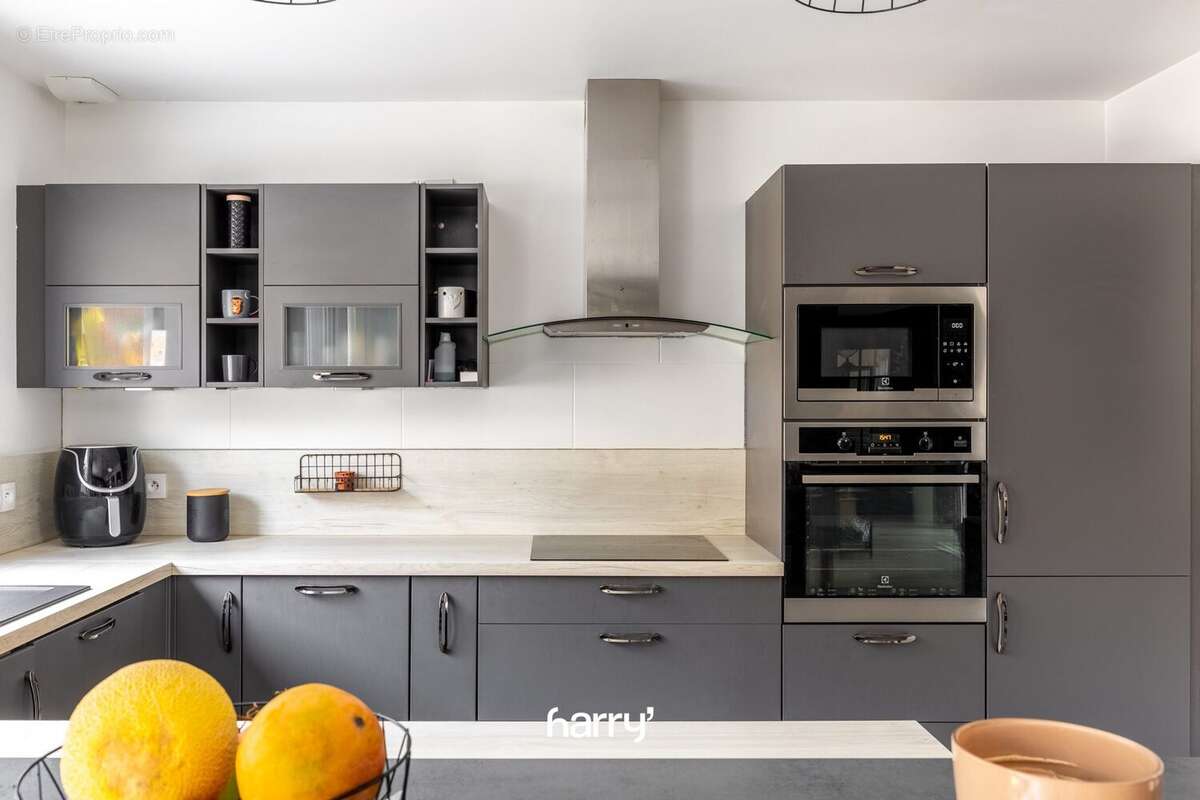 Maison 211 m² à Jougne  - photo 8