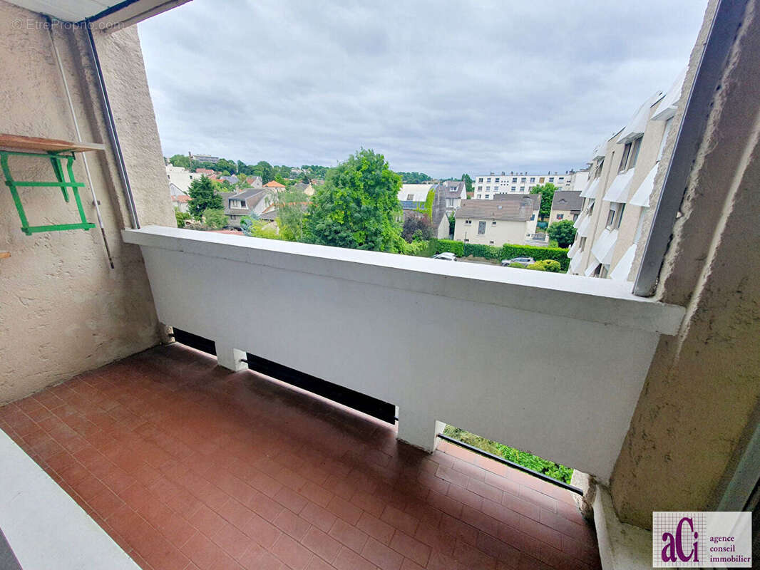 Appartement à L'HAY-LES-ROSES