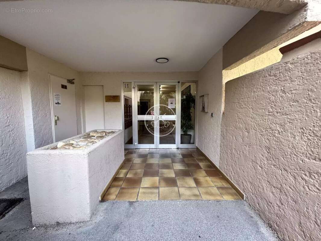 Appartement à FREJUS