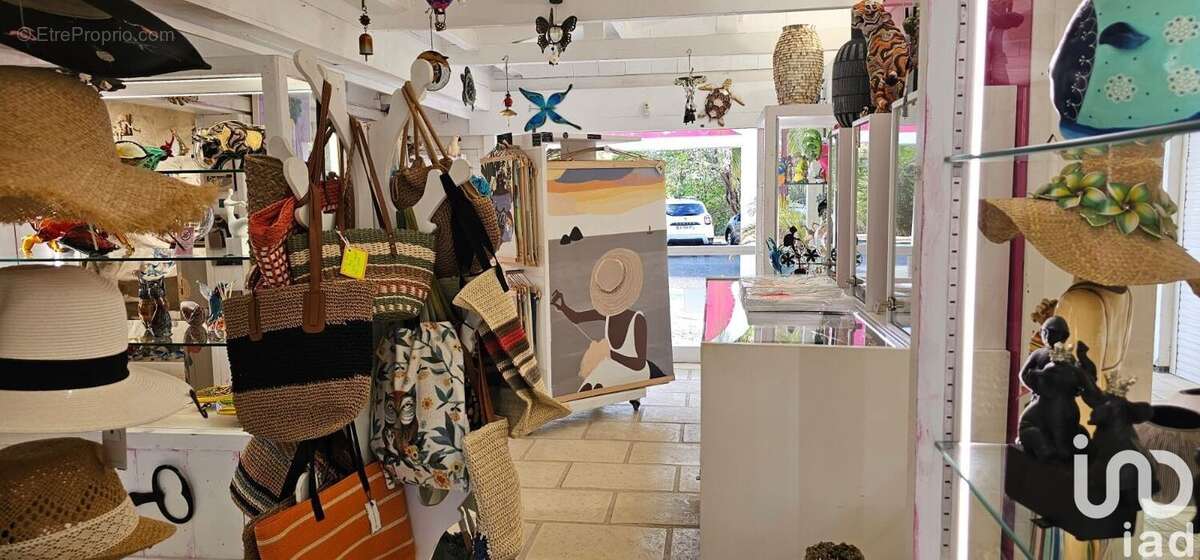 Photo 6 - Commerce à SAINT-FRANCOIS