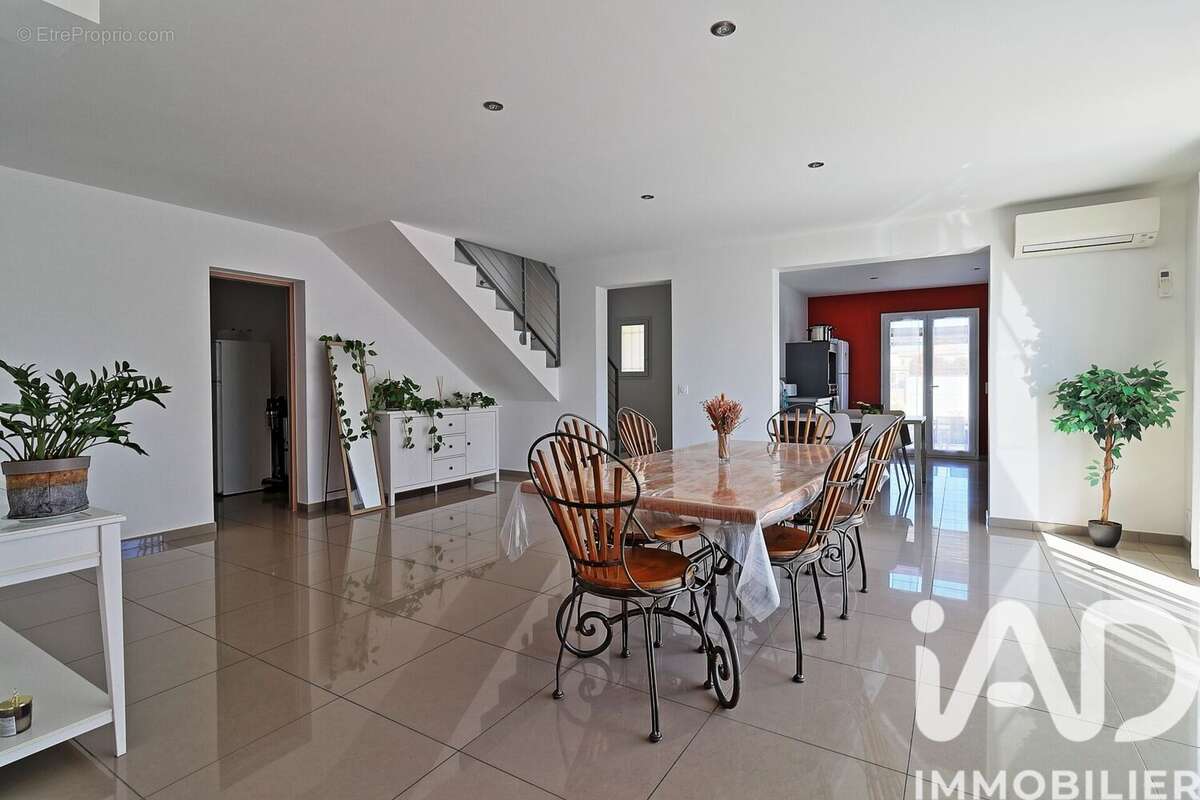 Photo 2 - Maison à ALENYA