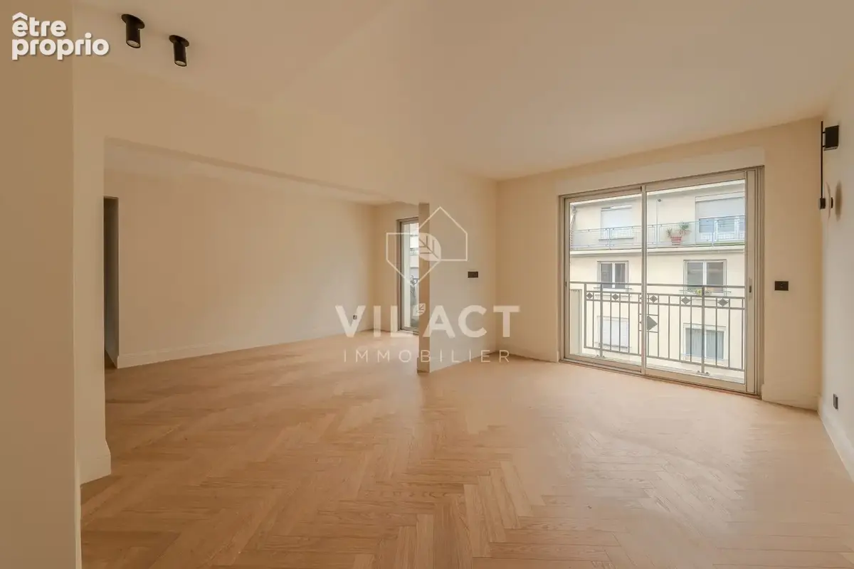 Appartement 5 pièces 89 m² à vendre à Paris-15e (75015) - photo 4