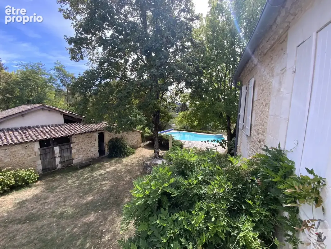 10 Min Nord BERGERAC - Ensemble immobilier périgourdin avec 3 gîtes en activité - 8500 m2 - photo 24