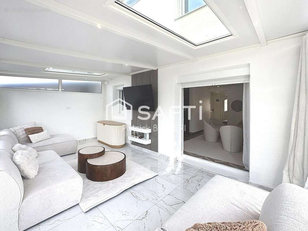 Photo 5 - Maison à MENUCOURT