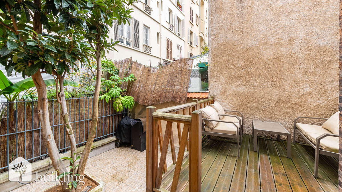 Appartement à PARIS-17E