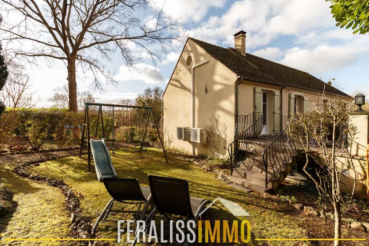 Maison à SERAINCOURT