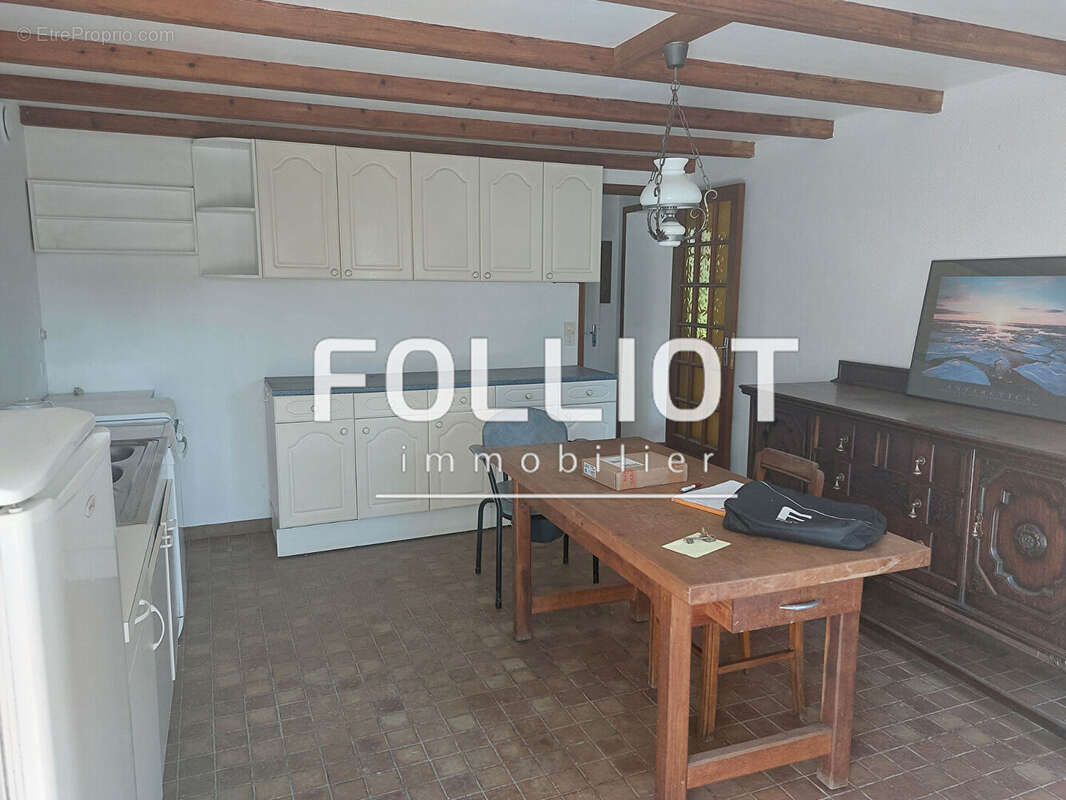 Maison à SAINT-SAUVEUR-LENDELIN