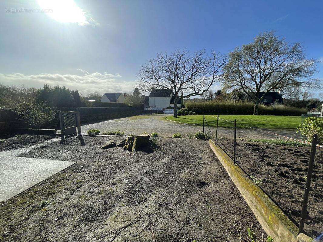 Terrain à RIEC-SUR-BELON