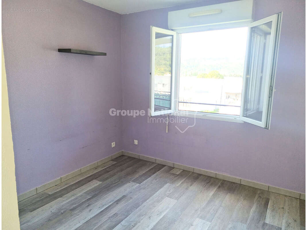 Appartement à LE LUC