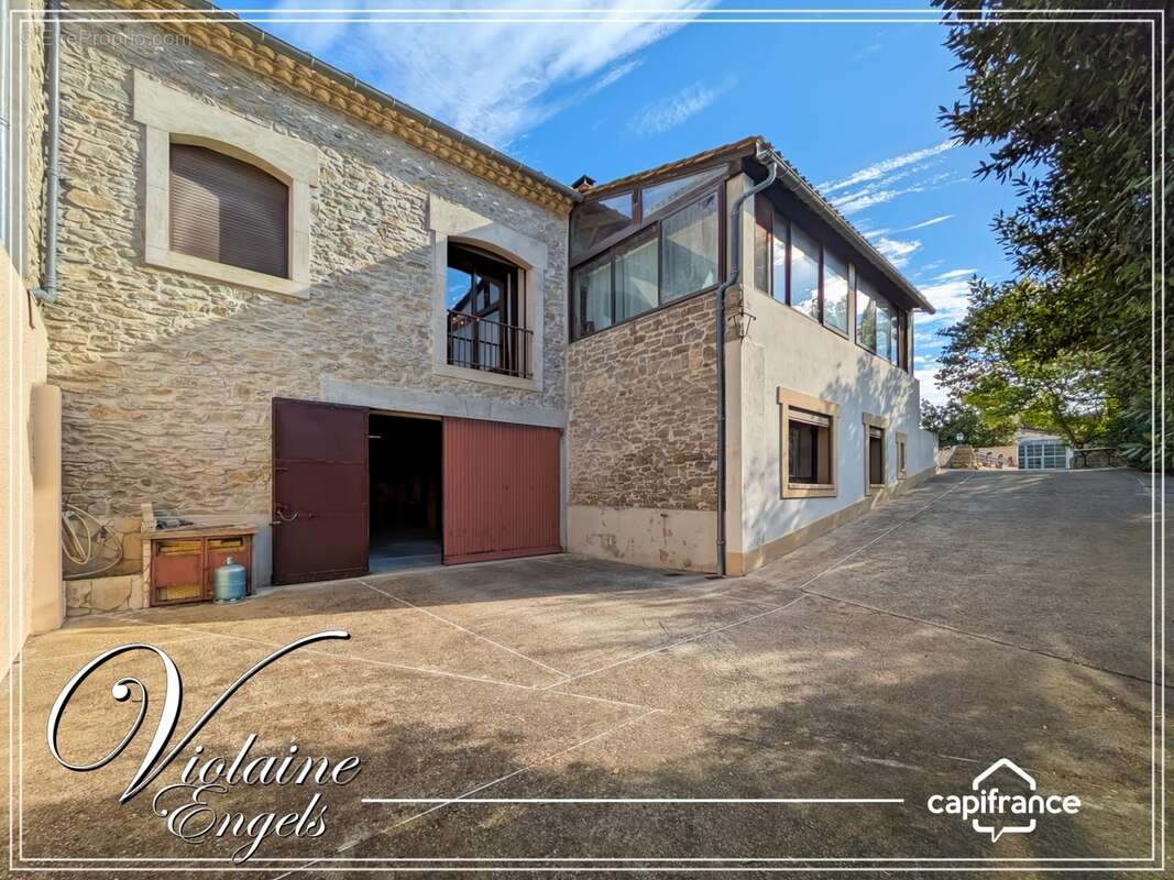 Grande maison familiale avec dépendances, piscine et vaste atelier à Pépieux (Aude – Minervois) - photo 11
