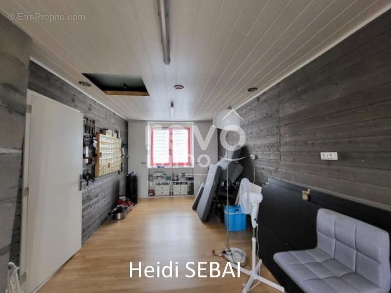 Maison à LA TESSOUALLE