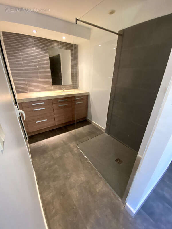 Appartement à SAINT-PIERRE